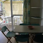 Кемпинг Confortable Avec Terrasse A - Api-1-52-491 *