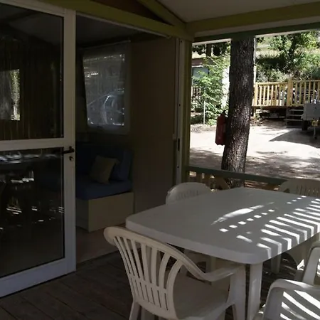 Kemp Confortable Avec Terrasse A - Api-1-52-491 Sournia